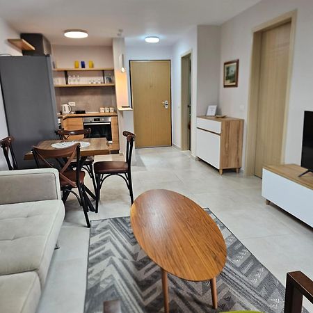 Alex'S Apartment Durrës Exteriér fotografie
