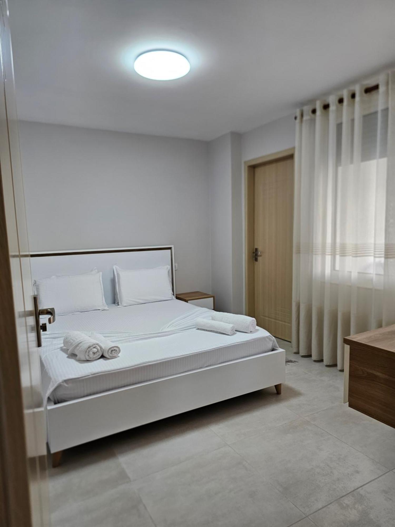 Alex'S Apartment Durrës Exteriér fotografie