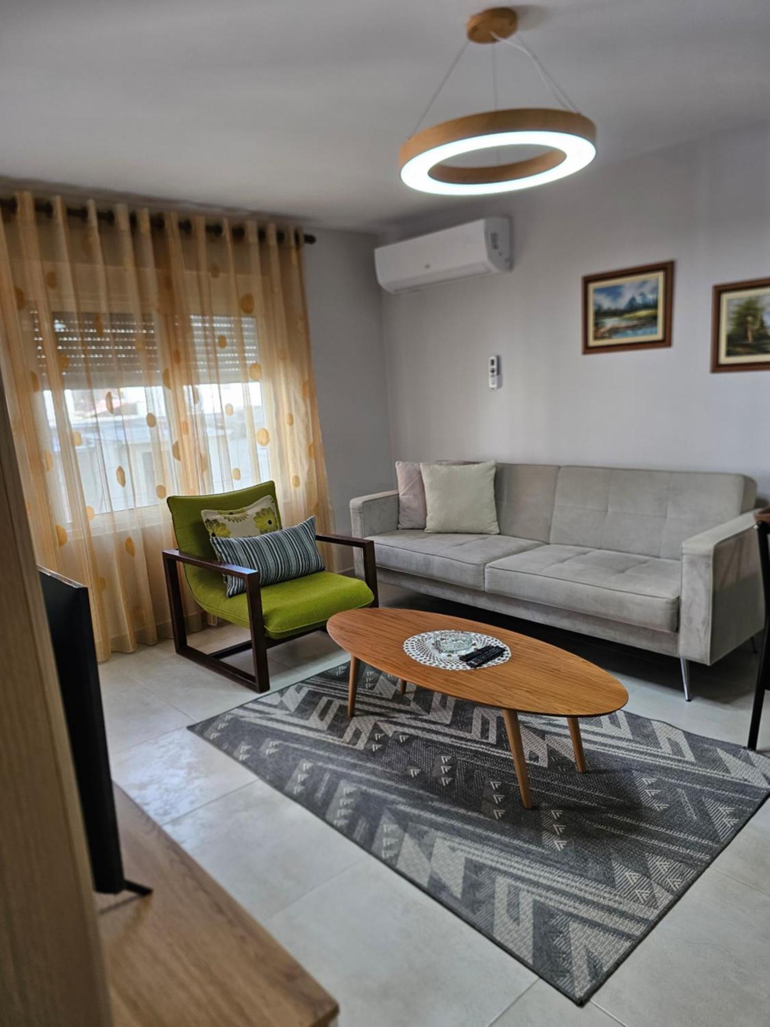 Alex'S Apartment Durrës Exteriér fotografie
